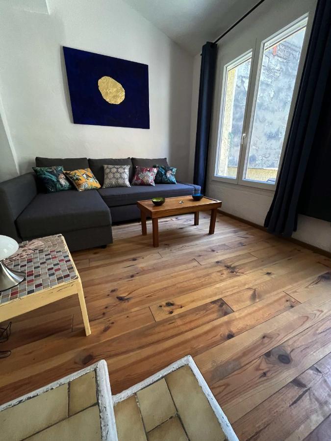 Studio Avec Terrasse Sur Cour, Authentique, Calme アヴィニョン エクステリア 写真